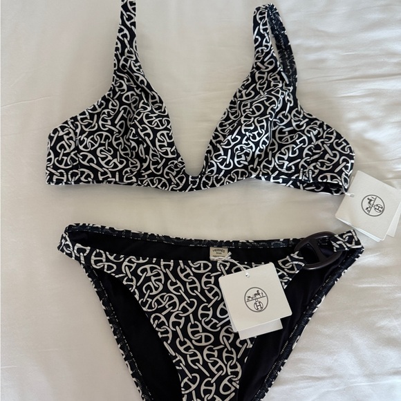 New Hermes Bikini set in "Naoussa’ - Picture 1 of 13